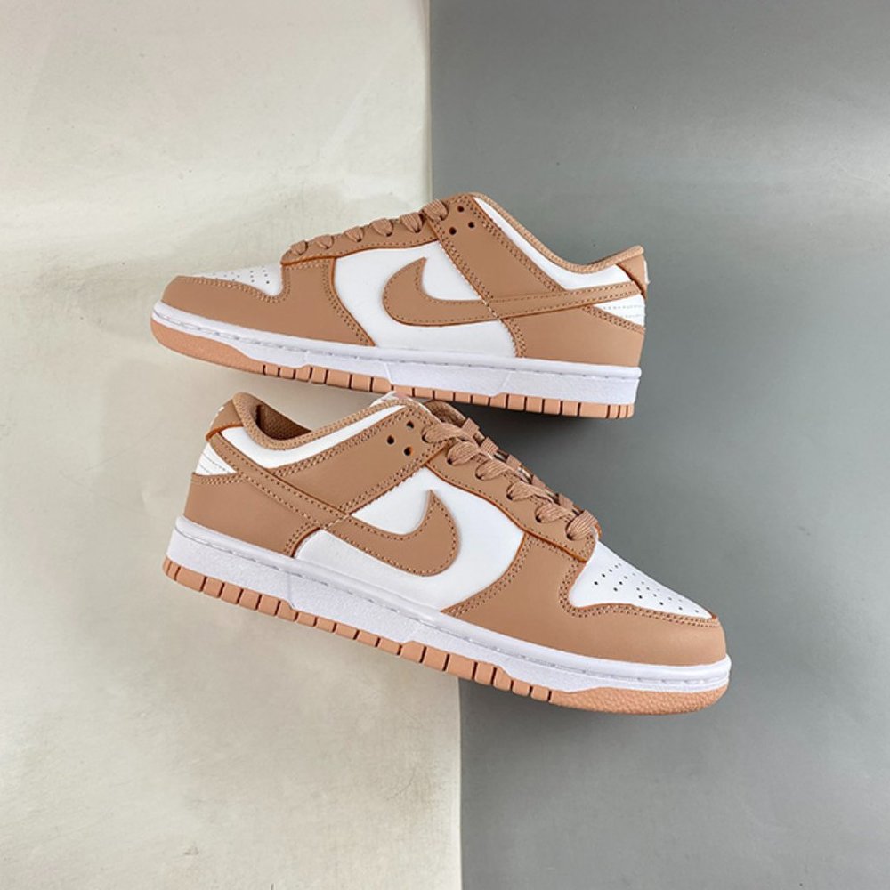 Nike Dunk Low Pink Sneakers